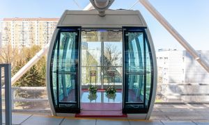 Колесо обозрения Солнце Москвы