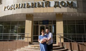 Фотограф на выписку в роддом в Москве