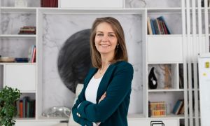 Фотосъемка в студии в Москве - фотосессия для переводчика